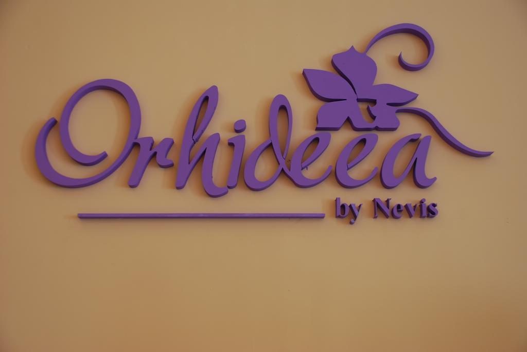 Hotel Nevis Wellness & Spa Oradea Exterior foto